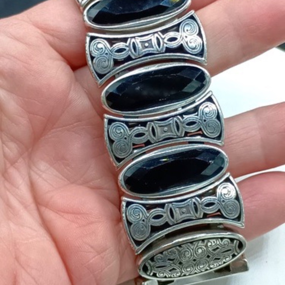 Brighton Wide Black Faceted Filigree Pattern Bracelet - Picture 2 of 10